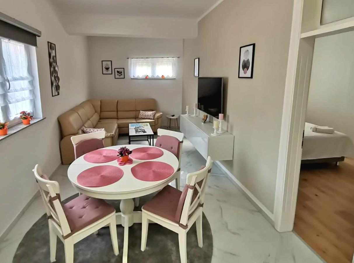 Apartment Grazia Pula Luaran gambar