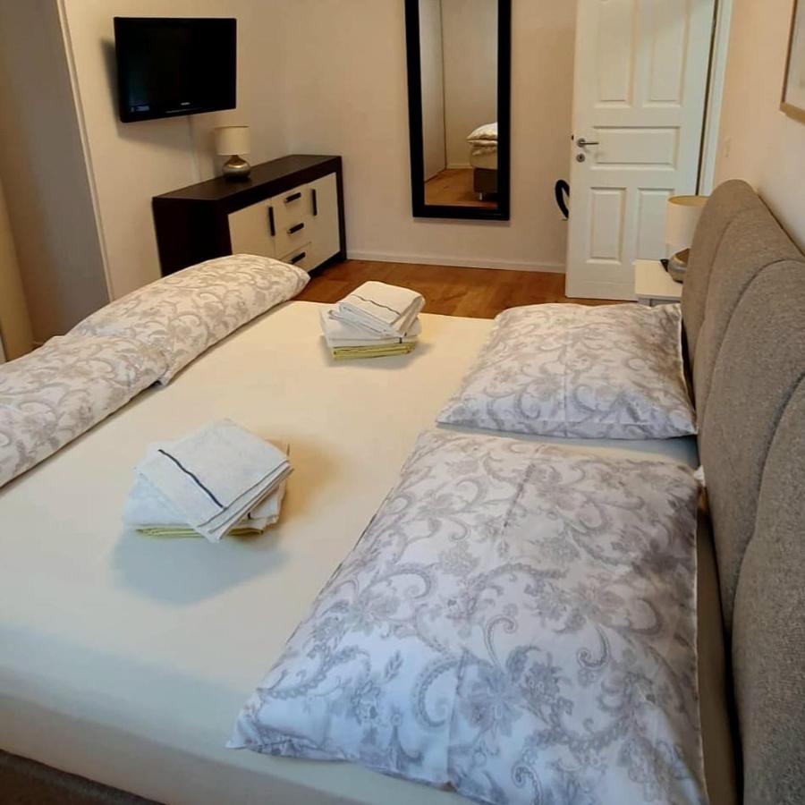 Apartment Grazia Pula Luaran gambar