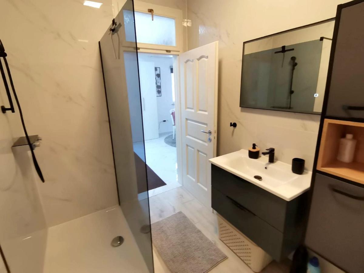 Apartment Grazia Pula Luaran gambar